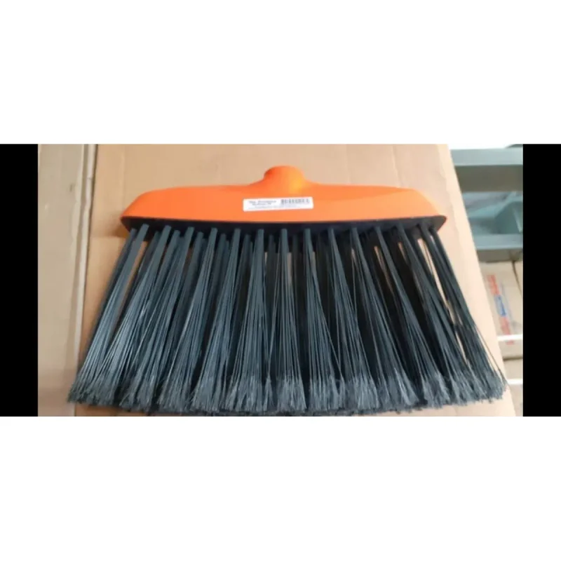 VASSOURA PLUMADA SEM CABO 12 UN